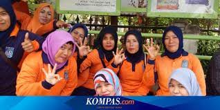 Check spelling or type a new query. Kekhawatiran Pemkot Depok Jika Upah Penyapu Jalan Dinaikan Halaman All Kompas Com