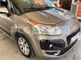 Image result for Golden White 2011 Citroen