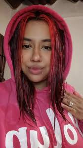 Creciendo Sola: La Vida de una Chapina en Guatemala