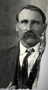 Reed Childers's Instagram, Twitter & Facebook