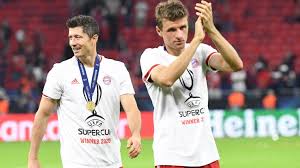 Bayern monachium i robert lewandowski na szczycie bundesligi. Robert Lewandowski Z Kolejnym Trofeum Bayern Monachium Zwyciezca Superpucharu Uefa Polsat News