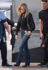 For aniston, nothing compares to rag & bone denim. 800 Jennifer Aniston S Style Ideas In 2021 Jennifer Aniston Style Jennifer Aniston Jennifer