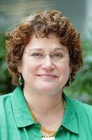 Donna Lauer's Instagram, Twitter & Facebook