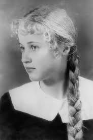 The Millionaire Hired a Homeless Girl Out of Kindness — But She Ended Up  Saving His Father's Life One rainy evening, billionaire Alexander Hayes  noticed a young girl standing quietly outside a