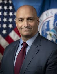 Robert Paschall Official Portrait (001)