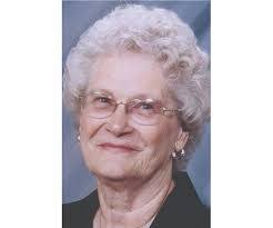 Maxine Lang's Instagram, Twitter & Facebook