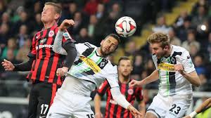 Borussia mönchengladbach reist in der 2. Moenchengladbach S Run Ends With Draw At Eintracht Frankfurt Eurosport