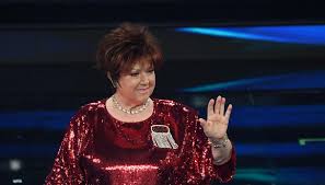 Orietta berti, pseudonimo di orietta galimberti (cavriago, 1º giugno 1943), è una cantante, personaggio televisivo e attrice italiana. Sanremo 2021 Orietta Berti Virale La Gaffe Sui Naziskin Virgilionotizie