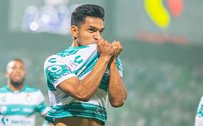 Assisted by omar campos with a cross following a corner. El Mudo Aguirre Va Para Idolo En Santos Y Ya Hasta Tiene Su Cancion Mediotiempo
