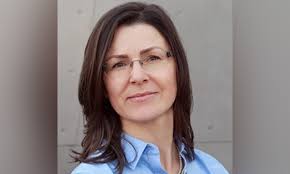 Kymber Waltmunson (MPA '04)