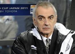 وعقب نهاية مباراة النصر مع السد، تعرض مدرب نادي النصر روي فيتوريا إلى انتقادات حادة وترك مدرب النصر منافسه الهلال يبتعد أكثر في صدارة الدوري وذلك بفارق 3 نقاط عن. Ù…Ø¯Ø±Ø¨ Ø§Ù„Ø³Ø¯ Ø§Ù„Ù‚Ø·Ø±ÙŠ Ù‚Ø¯Ù…Ù†Ø§ Ø·Ù„Ø¨Ø§ Ù„Ù„Ø¹Ø¨ Ø¨Ù€ 16 Ù„Ø§Ø¹Ø¨Ø§ Ø£Ù…Ø§Ù… Ø¨Ø±Ø´Ù„ÙˆÙ†Ø©