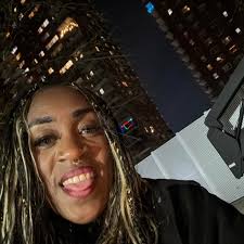 What makes an Aries for not to be in the mood for nothing .Feels like he or  she's alone