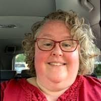 Sarah Poling's Instagram, Twitter & Facebook