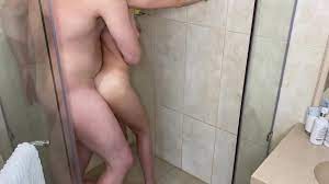 Amateur couple's sex in the shower. Homemade porn - XNXX.COM