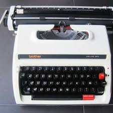 Jual mesin ketik continental font arab klasik jadul lawas jakarta selatan abelard os tokopedia. Brother Deluxe 1613 Mesin Ketik Tik Manual 13 Inc Japan Made Product Shopee Indonesia