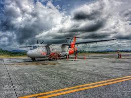 Pos kawalan ini mula beroperasi pada 16 mei 1974 dan khas untuk pengangkutan udara. Galeri Gambar Lapangan Terbang Antarabangsa Langkawi Di Padang Masirat