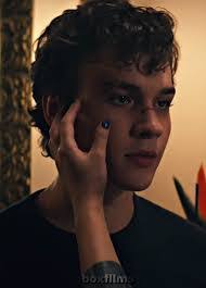 Marcus Fretwell's Instagram, Twitter & Facebook