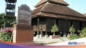Asal usul nama tempat di jakarta. Negeri Leluhur Wali Songo Aslinya Dari Malaysia Vietnam