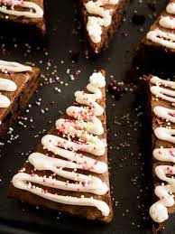 I love decorating the tree, making christmas gifts, cooking delicious festive recipes and planning lots to do over xmas. Gingerbread Christmas Brownies Plated Cravings