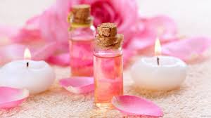 فوائد ماء الورد تعرفي علي فوائد ماء الورد للشعر والبشرة واستخداماته Check More At Https 3jeba Com D9 81 D9 Oils Essential Oils Aromatherapy Facial Steamer