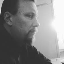 I'm Tom the humorous naked musically inclined chef in Paterson NJ USA 🇺🇸  & I make grrreat sauce coffee brunch anything mom 4u . Am 55yrs young...