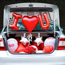 Another charming car flower decoration idea is to decorate the handles of the doors of a car. Marriage Wedding Car Decoration Car Flower Decoration Ferns N Petals