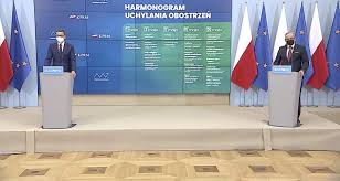 Bogaty program merytoryczny podzielany na bloki go east, go west oraz go uk, interesujący uczestnicy. A7y0t3iusfj0jm