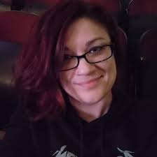 Does anyone have a hairstylist who specializes in color recommendations?