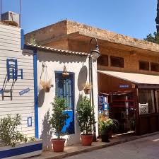 Famagusta Holiday Rentals On Instagram Street Meze Famagusta Holiday Rental Famagusta Instagram