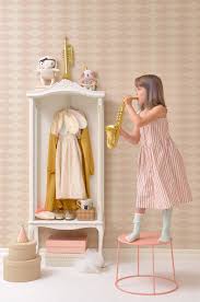 Disponible a través de estos vendedores. The House Of Lagom A Beautiful Home Does Not Need To Be Expensive