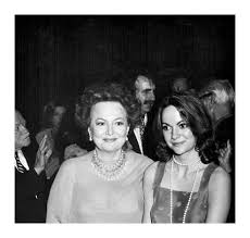 Actress Olivia De Havilland And Her Daughter Gisele Attending The 40th Anniversary Celebration Of The Movie Gone Olivia De Havilland Go To Movies De Havilland