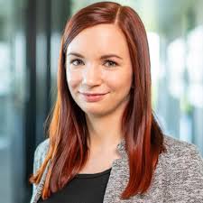 Eben gerade habe ich für die Gestaltung des Corporate Designs für Hof  Armada den German Design Award verliehen bekommen. Ich bin total glücklich,  immer wieder so tolle Projekte mit so tollen Kunden… |