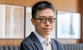 Eunice Peterson's Instagram, Twitter & Facebook