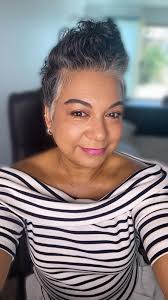 Makeup classes for women over 40
