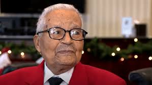 Brigadier General Charles McGee, Tuskegee Airman, dies at 102