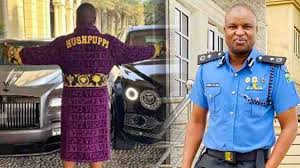 A senior nigerian army officer has been shot dead by gunmen while travelling from the central city of lokoja to the capital abuja. Wkhsd Ggw9kyvm