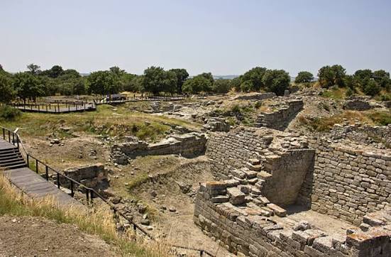 Troy II: (ca. 2550-2300 B.C.) | Interactive Map Troy