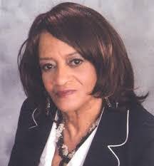 Cecelia Hodges's Instagram, Twitter & Facebook