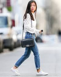 Sometimes it is hard so i have decided to make a chart to try to help all of us out. What Shoes To Wear With Skinny Jeans In 2020 Purewow