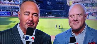 Wade beats the throw to 1st ! #Padres now up 1-0 ! #LetsGoPadres !!!  ⚾️🔥💪🏽