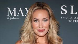 The latest paige spiranac's bold shirt statement news, videos & comments