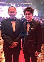 Opening ceremony officiated by hrh sultan nazrin muizzuddin shah and special address from y.b senator tengku datuk seri utama zafrul tengku abdul aziz. Tan Sri Dato Sri Abdul Wahid Omar Group Chairman Permodalan Berhad Pnb With Artus Ong At Ceo Faculty Event At Klcc Convention Hall Omar Tan Celebrities