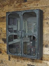 Soporte de estante de hierro de montaje en pared forjado a mano por un herrero. Industrial Metal Glass Wall Cabinet Storage 2 Door Shelf Display Shelving Unit Ebay Kitchen Jars Storage Rustic Storage Glass Shelves