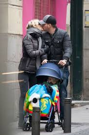 Back in november, michael bublé revealed that his. Michael Buble And Luisana Lopilato Sad But Hopeful Following Three Year Old Son S Cancer Diagnosis Mirror Online
