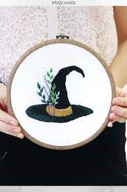 Black Witch Hat For Wall Decor Embroidery Hoop Art Decor For The Witch Witch S Hat Embroidery Hat Embroidery Embroidery Hoop Hoop Art