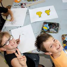 Wir hoffen, ihr habt spaß an der seite und möchtet mitmachen! Zeichnen Malen Basteln Jugendkunstgruppen