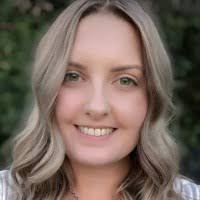 700+ (na) “Amanda Hart” profile