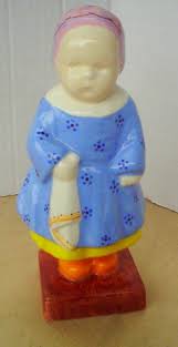 Darling Bebe By Quimper Artist Berthe Savigny French Faience Photo Courtesy Of Countryfrenchpottery Com Faience De Quimper Bretagne Faience
