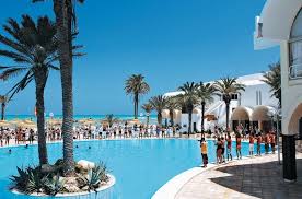 It also sports a maze of cobblestone streets and a history of ethnic and religious. Dar Djerba Zahra Tunisko Djerba Bigtravel Sk