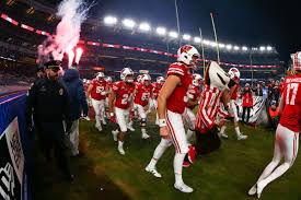 I feel very low on wisconsin this year, so a road game against a hungry g5 team was enticing to me at first, but looking into the numbers it was a. Wisconsin Badgers Football 2019 Preview Of Your Favorite Team Off Tackle Empire